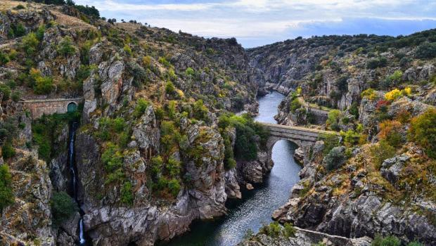 El Lago Cervera de Buitrago Exteriör bild